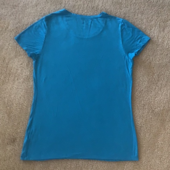Two Women’s Solid T-shirts, Size Medium, Light Blue and Teal - Picture 6 of 9